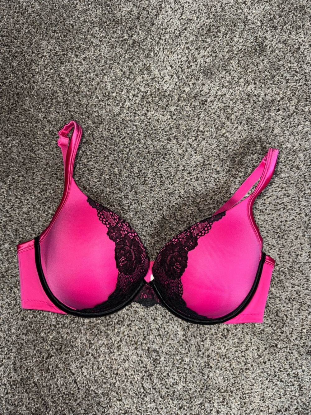 Cacique Hot Pick Lace Bra